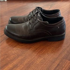 Great condition-no box